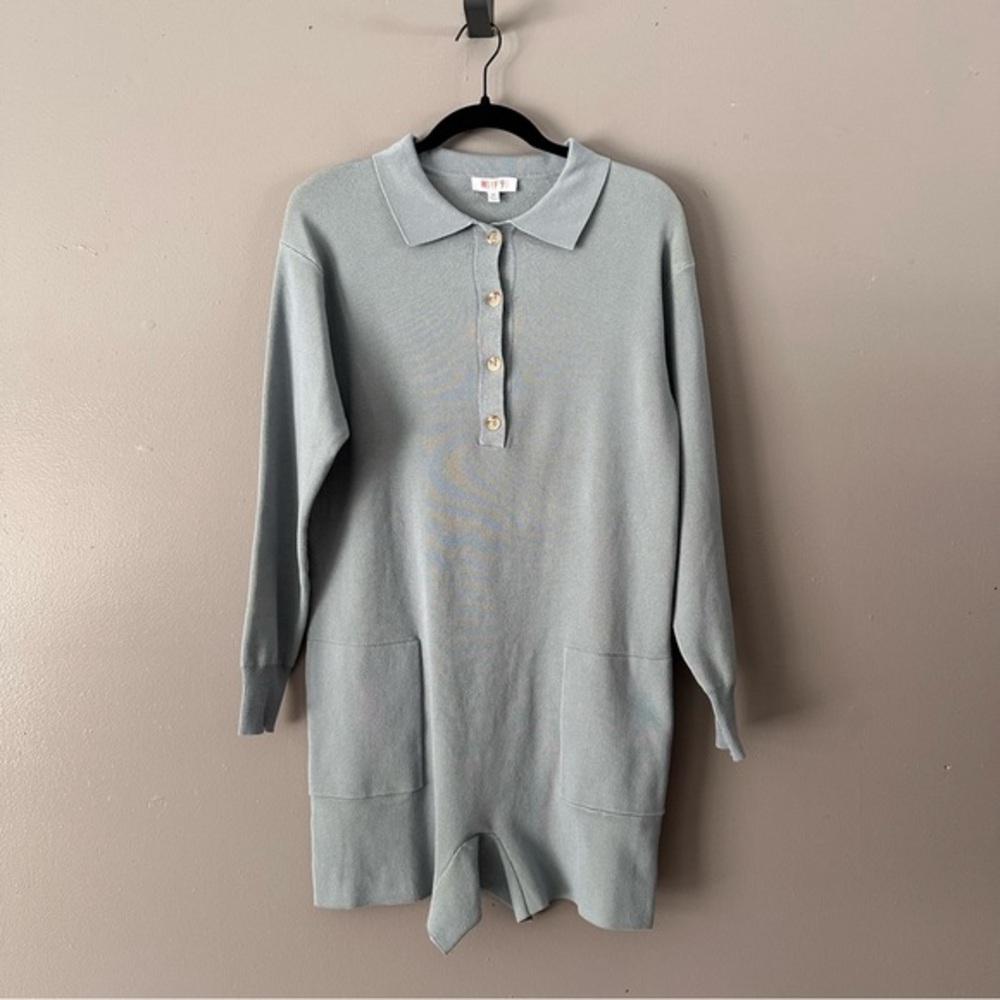 WAYF 98 Collared Button Down Romper | Heathered Blue